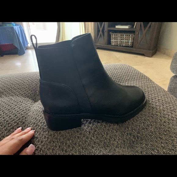 Steve Madden (limited edition) boots! - Picture 1 of 7